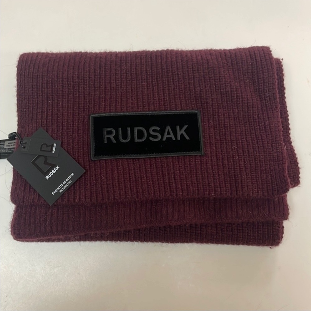 NWT Rudsak Scarf